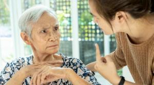 Healthcare courses online dementia awareness